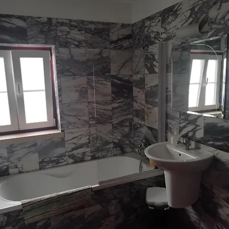 Flat Historical 2 * ליסבון